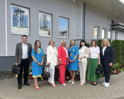 5370588709814142324 (5)