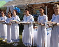 5366089589837660909 (7)