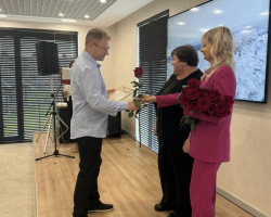 IMG-104a83b9d25679f264c6a2a748cdea02-V