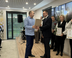 IMG-1ae678eab84d013bd1670182c5275af3-V