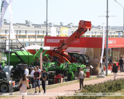 000021_7C1E646250FCC53C432589C6002CEEAC_44386