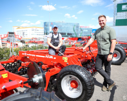 vlyhlvl5x5mi8093fuwipnp1go2ogooj