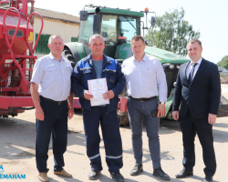 ПЕРЕДОВИКИ 071