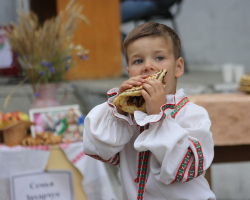 ee053ee9327045f9744ff406e6376675