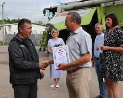 IMG-17668692407e4181de08ae28873aadee-V