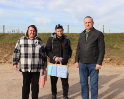 IMG-0b1f17ae8aa2ad7f3d3828b9e1397e37-V