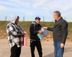 IMG-e8b32a35a7fb59f2e8c05abc755d0ac0-V