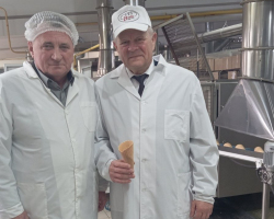 IMG-6f2db0adbb39b7a4e8e198e7e09e5a72-V (1)+