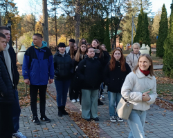 IMG-fd7561404c36e91ceb87e548d8852f65-V