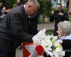 Поздравление ветеранов 23