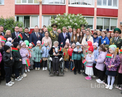 Поздравление ветеранов 27