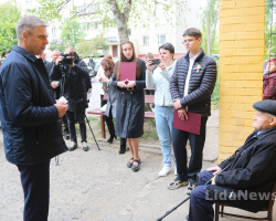 Поздравление ветеранов 28