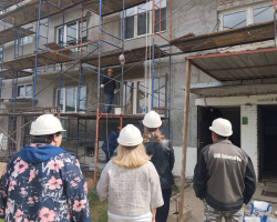 IMG-295ba6a9d24cc31ec1b021c03e24c278-V