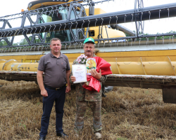 4x5bt5o2sh7uma1ophxapp2ix16hdpe3